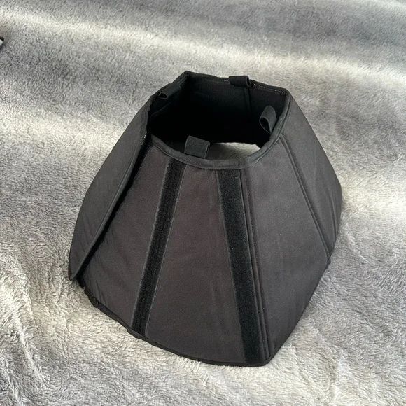 New Dog Cone Collar - Picture 6 of 9